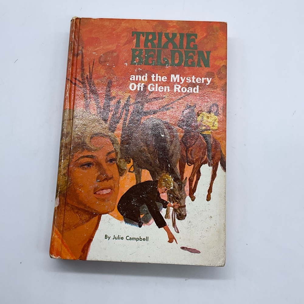 TRIXIE BELDEN HARDCOVER MYSTERY OFF GLEN ROAD‎
